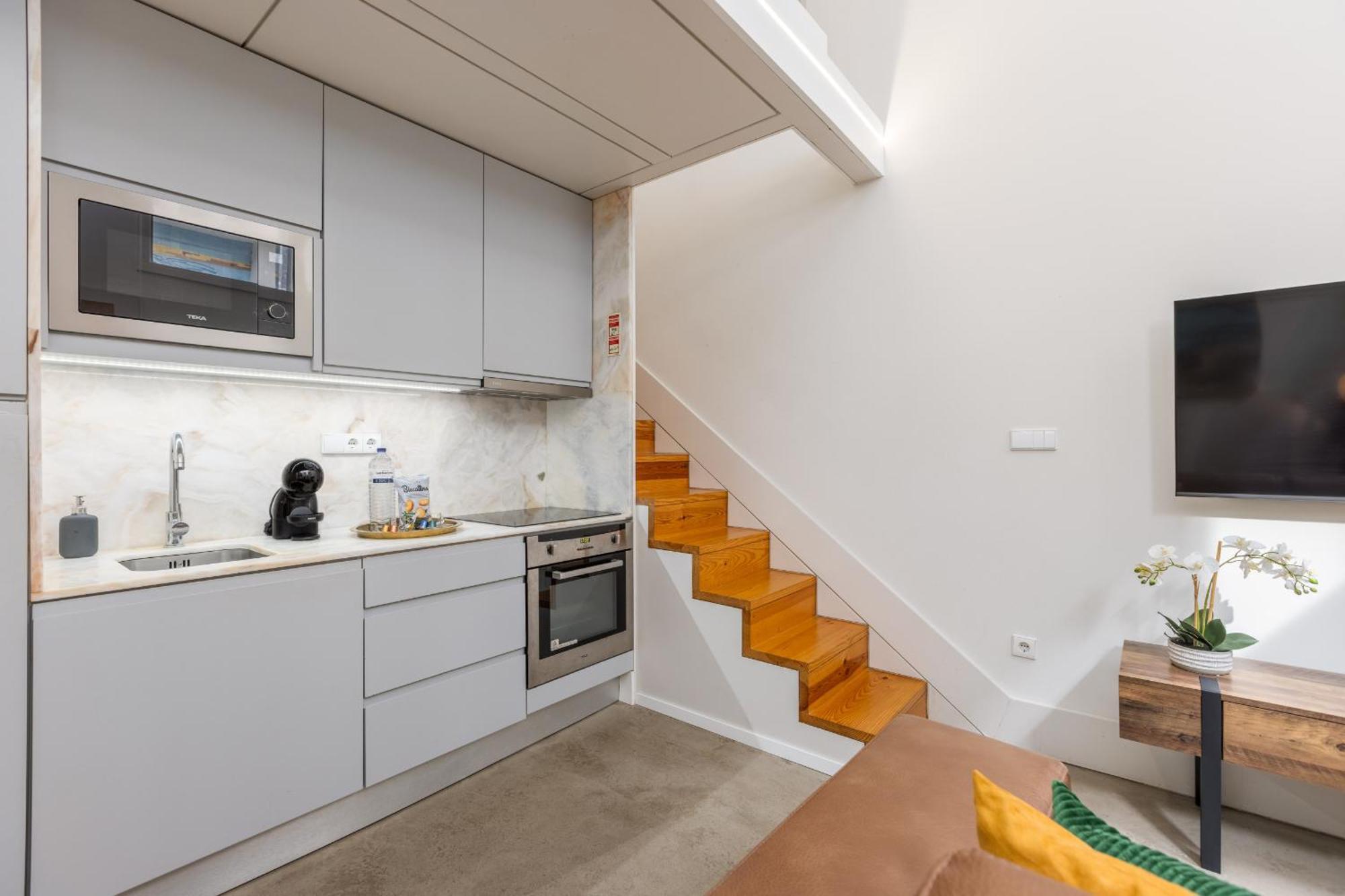 Industrial Cozy Loft Downtown Porto Apartment Bagian luar foto